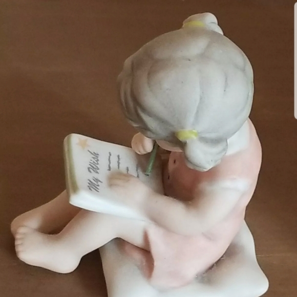 Pretty As A Picture Wishing That The Days Ahead Are Filled Enesco Figure 487260 - Picture 8 of 11